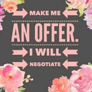 🌸MAKE ME AN OFFER🌸